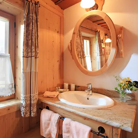 Maroslhof Ferienhaus *